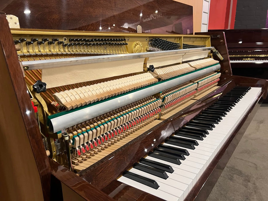 Yamaha C108 108cm Preowned Upright Piano - Polished Walnut