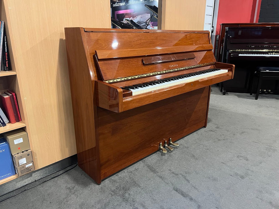 Yamaha M1J 108cm Preowned Upright Piano 3649822 - Polished Mahogany