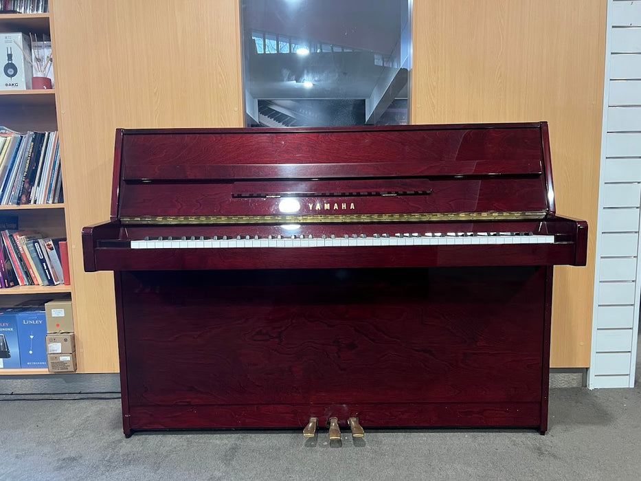 Yamaha C108 108cm Preowned Upright Piano 5203729 - Polished Mahogany