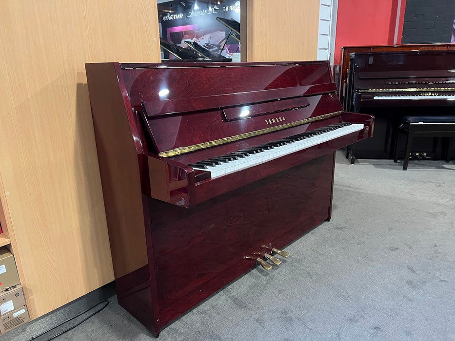 Yamaha C108 108cm Preowned Upright Piano 5203729 - Polished Mahogany