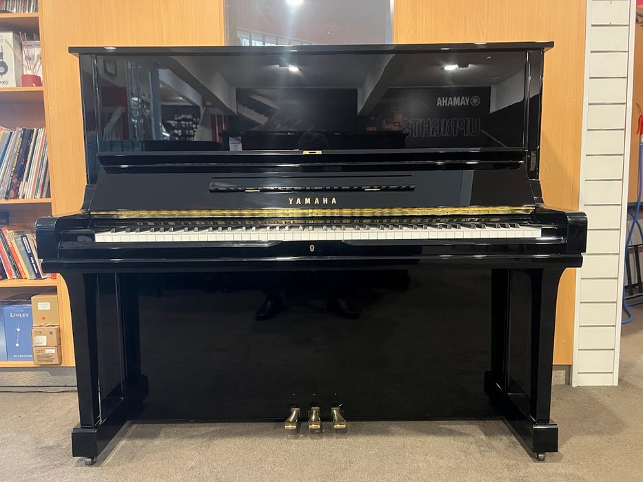 Yamaha U3A 131cm Preowned Upright Piano 3851748 - Polished Ebony
