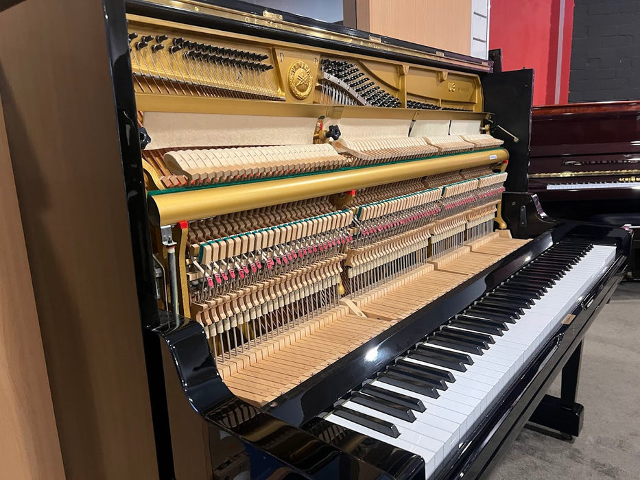 Yamaha U3A 131cm Preowned Upright Piano 3851748 - Polished Ebony