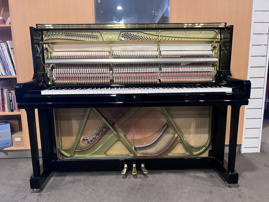 Yamaha YUS1 121cm Preowned Upright Piano 6572112 - Polished Ebony
