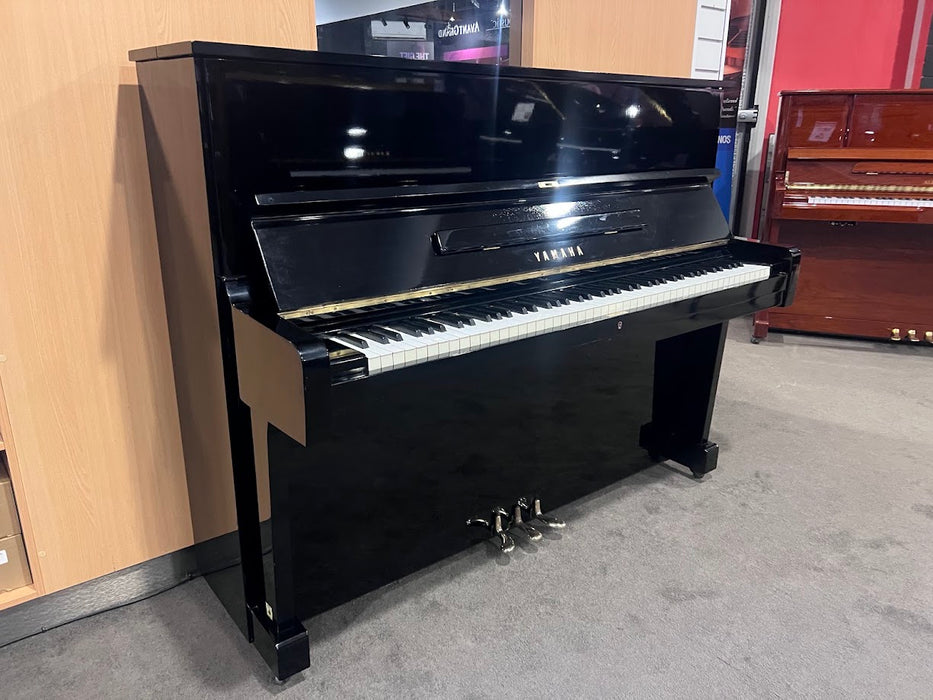 Yamaha U1 121cm Preowned Upright Piano - Polished Ebony