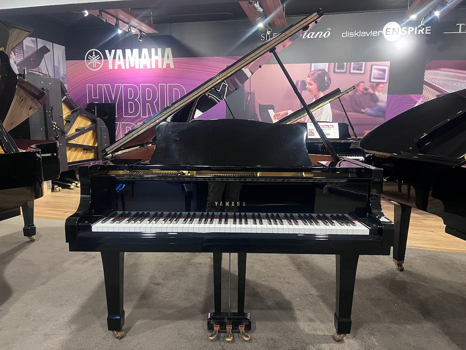 Yamaha G3A 186cm Preowned Grand Piano 4621003 - Polished Ebony