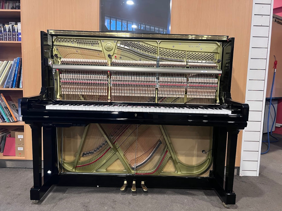 Yamaha YUS3SH3 Preowned 131cm Silent Upright Piano 6577064 - Polished Ebony