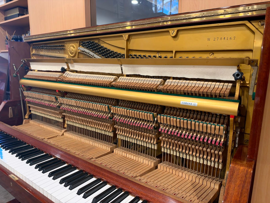 Yamaha W106 131cm Preowned Upright Piano 2744167 - Polished Walnut