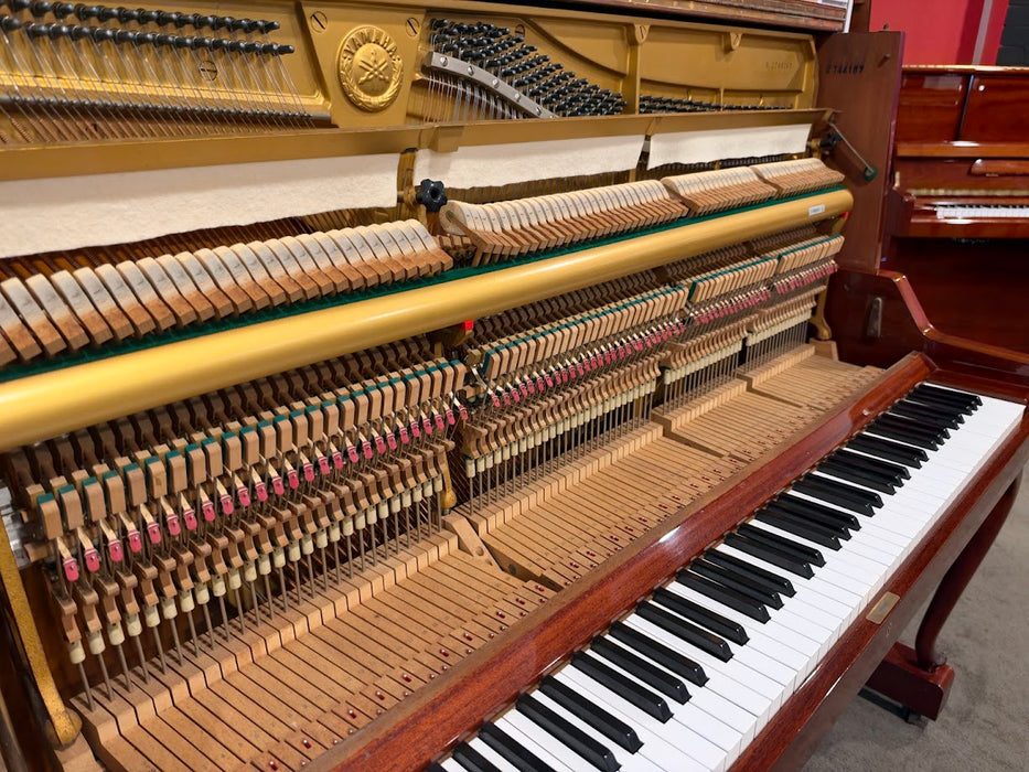 Yamaha W106 131cm Preowned Upright Piano 2744167 - Polished Walnut