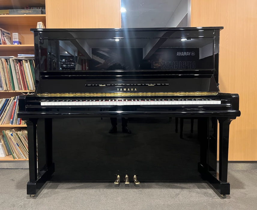 Yamaha U30A 131cm Preowned Upright Piano 5306432 - Polished Ebony