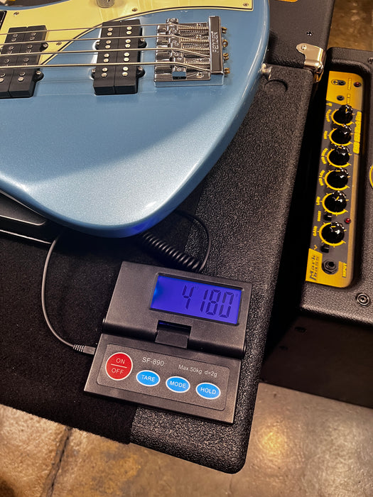 Fender Player Plus Active Meteora Bass Pao Ferro Fingerboard - Opal Spark Blue - B-Stock - MX22217040 - Clearance