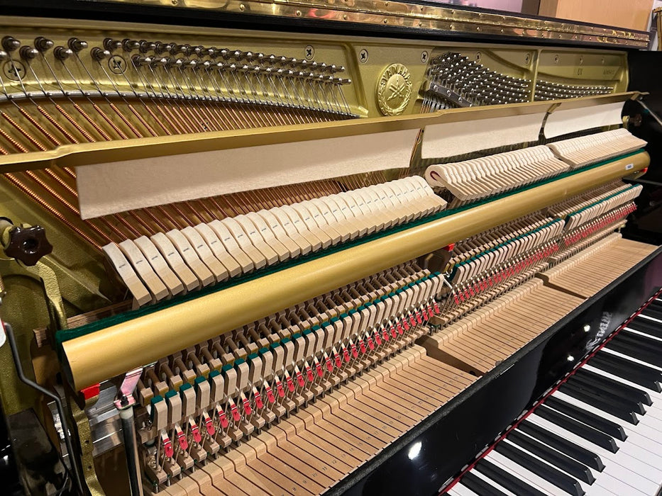 Yamaha U1PEZ Preowned Upright Piano 6185412 - Polished Ebony