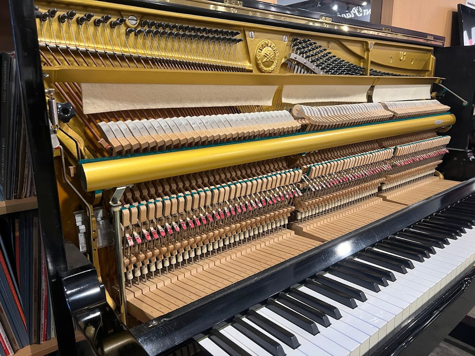 Yamaha U1H 121cm Preowned Upright Piano - Polished Ebony