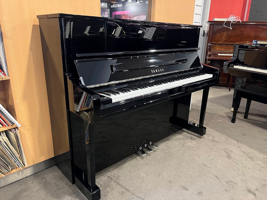 Yamaha U1JCP 121cm Preowned Upright Piano J34361255 - Polished Ebony