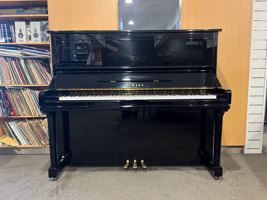 Yamaha YU3 131cm Preowned Upright Piano 5936084 - Polished Ebony