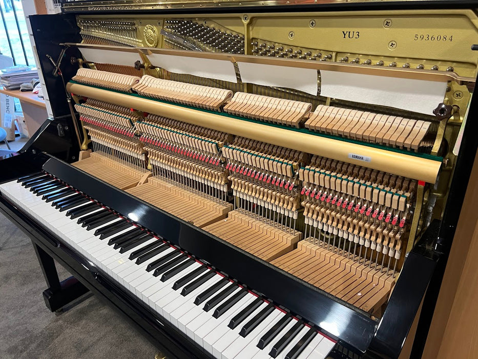 Yamaha YU3 131cm Preowned Upright Piano 5936084 - Polished Ebony