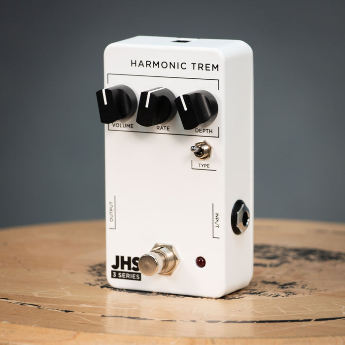 JHS 3 Series Harmonic Tremolo Effects Pedal w/Box - Preowned