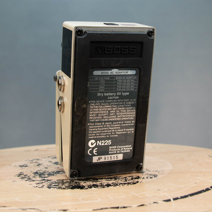 Boss DD-5 Digital Delay Effects Pedal - Preowned