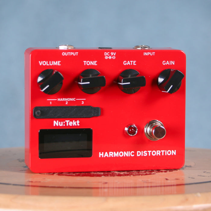 Korg Nu Tekt HD-S Harmonic Distortion Effect Pedal Kit w/Box - Preowned