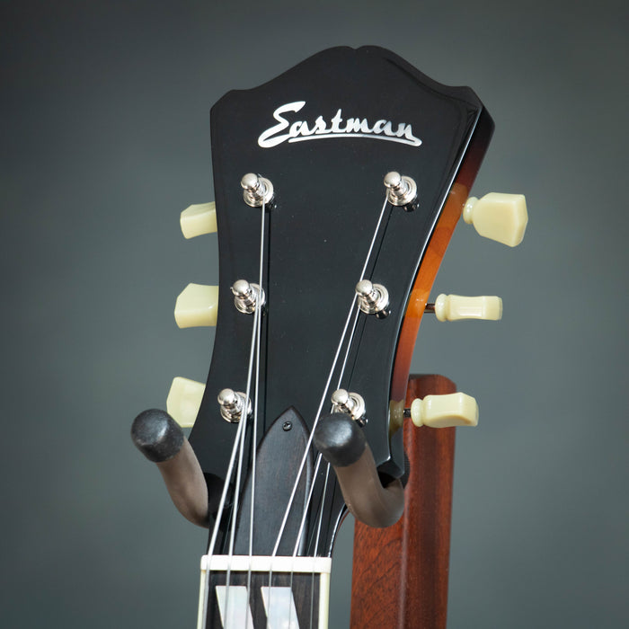 Eastman AR372CE Hollowbody w/Case - Sunburst - Preowned