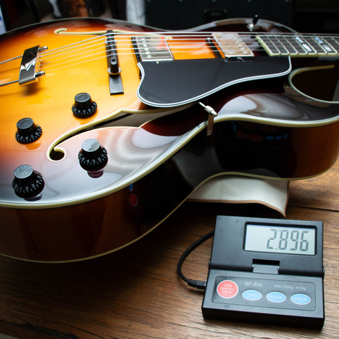 Eastman AR372CE Hollowbody w/Case - Sunburst - Preowned