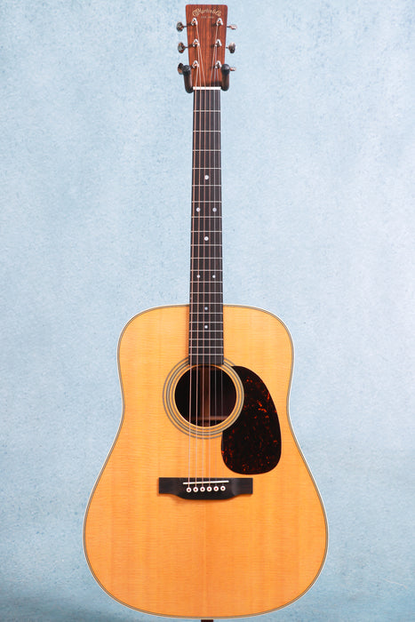 Martin D-28 Standard Series Dreadnought Size Acoustic Guitar - 2923510