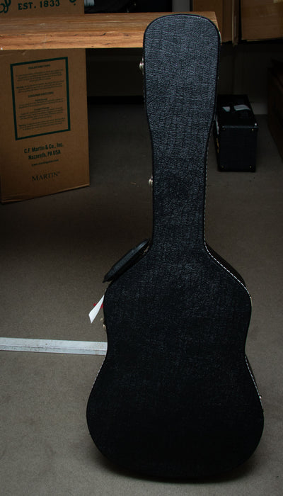 Martin D-18 Standard Series Dreadnought Size Acoustic Guitar - 2982733