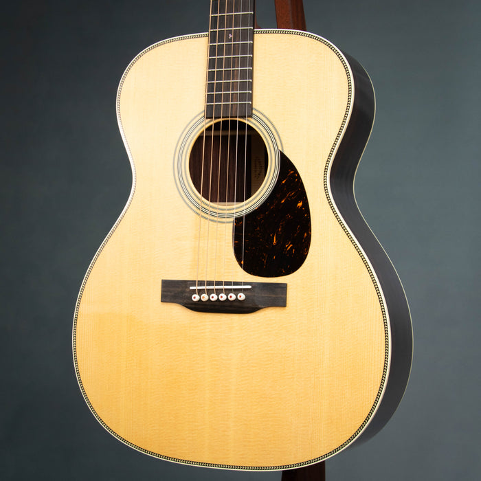 Martin OM-28 Standard Series Orchestra Model Acoustic Guitar - 2997460
