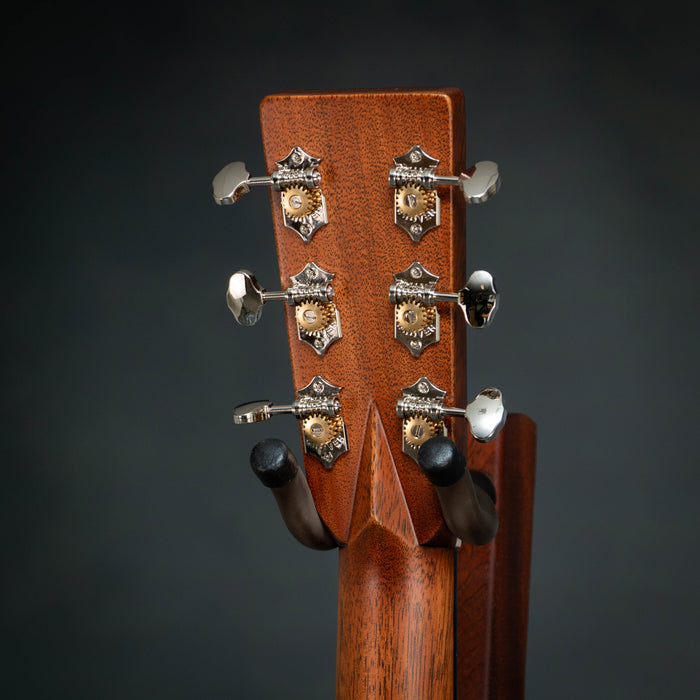 Martin OM-28 Standard Series Orchestra Model Acoustic Guitar - 2997460