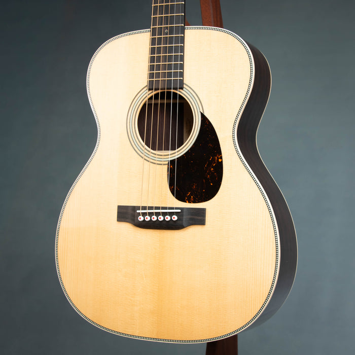 Martin OM-28MD Modern Deluxe Series Orchestra Model Acoustic Guitar - 3038187