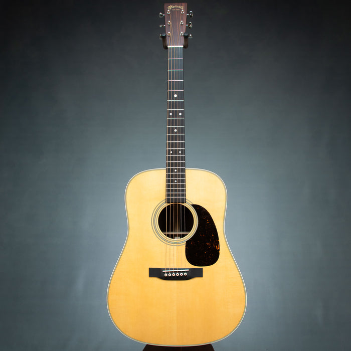 Martin D-28 Standard Series Dreadnought Size Acoustic Guitar - 3051296