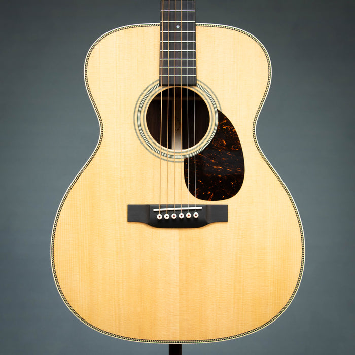 Martin OM-28 Standard Series Orchestra Model Acoustic Guitar - 3056365