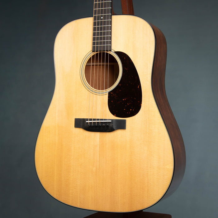 Martin Super D-18 Standard Series Dreadnought Size Acoustic Guitar - 3058198