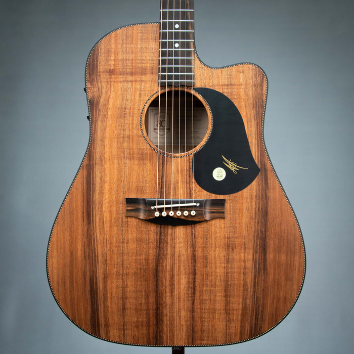 Maton EBW70C Blackwood Series Dreadnought Acoustic Electric Guitar w/Case - 10589 2FB