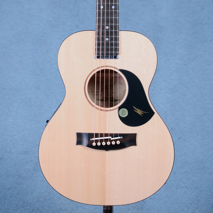 Maton EM6 Mini Acoustic Electric Guitar w/Case - 15704