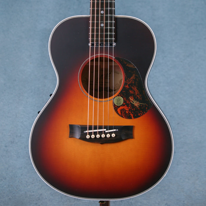 Maton EMTB-6 Troubadour Mini Acoustic Electric Guitar - Sunburst - 16488