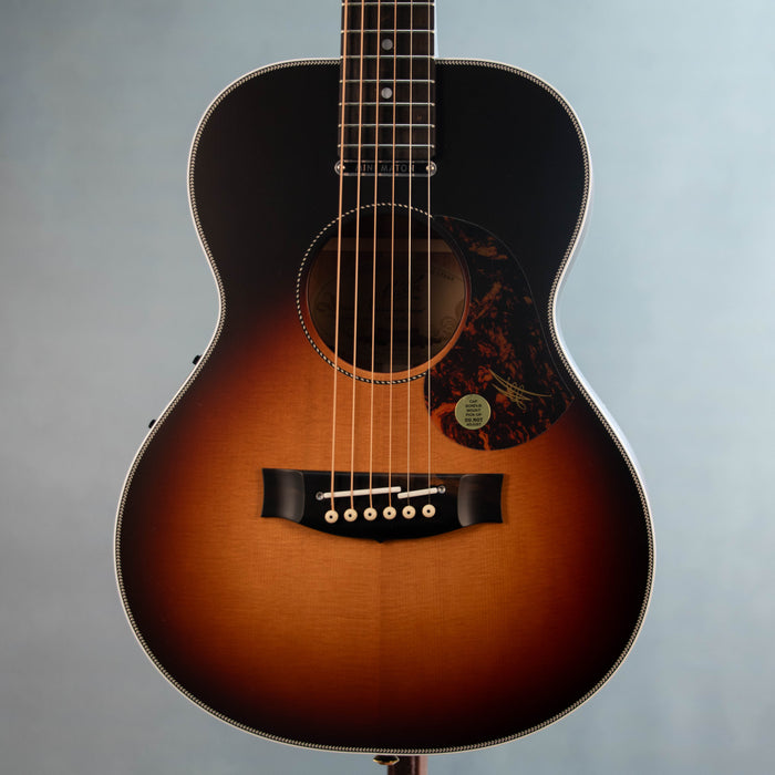 Maton EMTB-6 Troubadour Mini Acoustic Electric Guitar - Sunburst - 17332