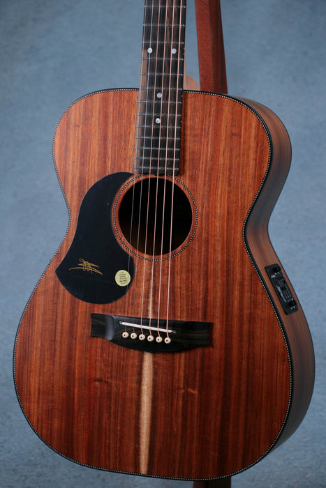 Maton EBW808-LH Blackwood Series Left Handed Acoustic Electric Guitar w/Case - 30476
