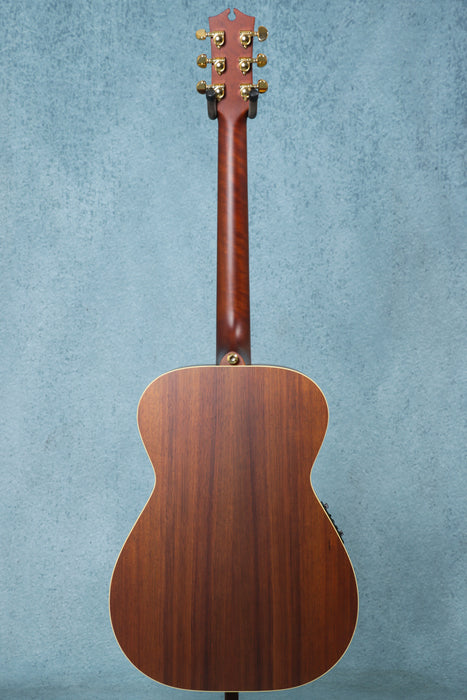 Maton EBG808 Nashville Acoustic Electric Guitar w/Case - 320592EC