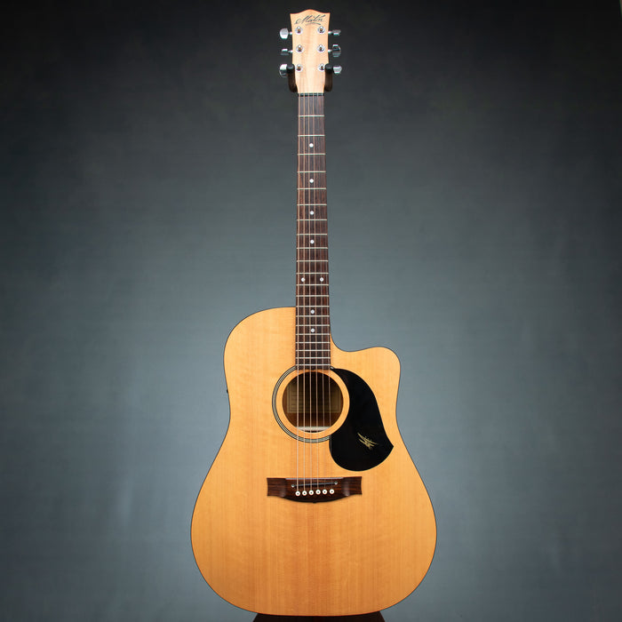 Maton 2003 EM225C Dreadnought w/Case - Preowned