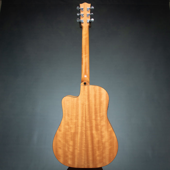Maton 2003 EM225C Dreadnought w/Case - Preowned