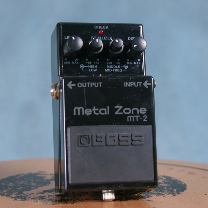 Boss MT-2 Metal Zone Black Distortion Effects Pedal - Preowned