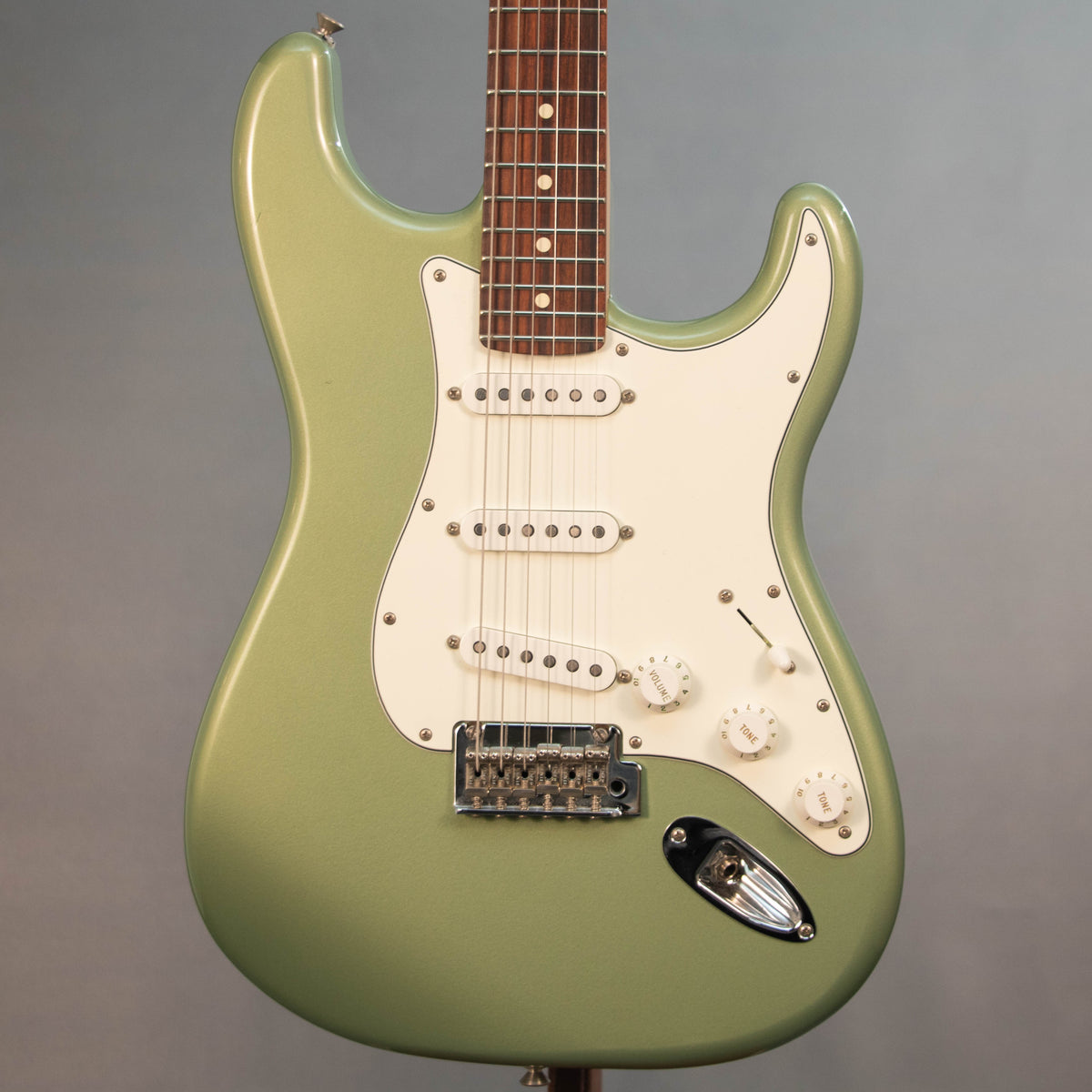 美品 fender player stratocaster sage green Sold … Fender Player Stratocaster Sage Green Metallic