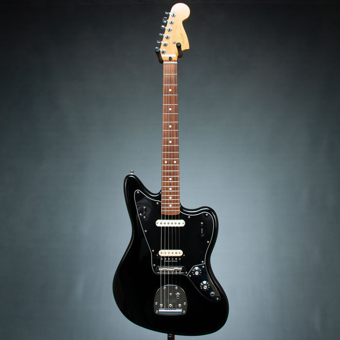 Fender 2018 Player Jaguar w/Case - Black - Preowned