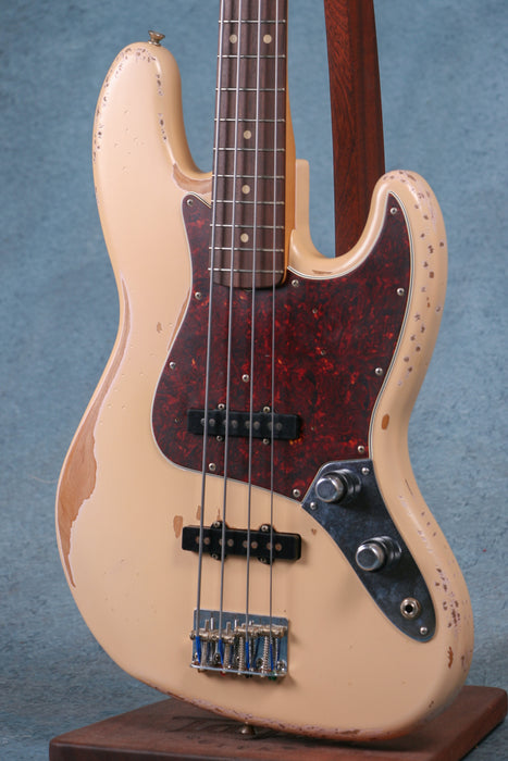 Fender Flea Signature Jazz Bass Road Worn w/Case - Shell Pink - Preowned