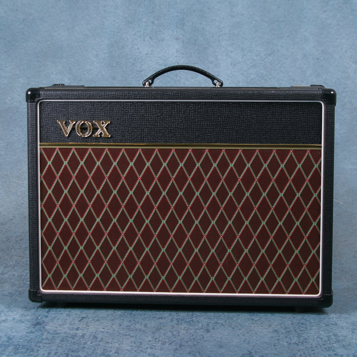 Vox AC15C1 Guitar Amp Combo w/Footswitch - Preowned