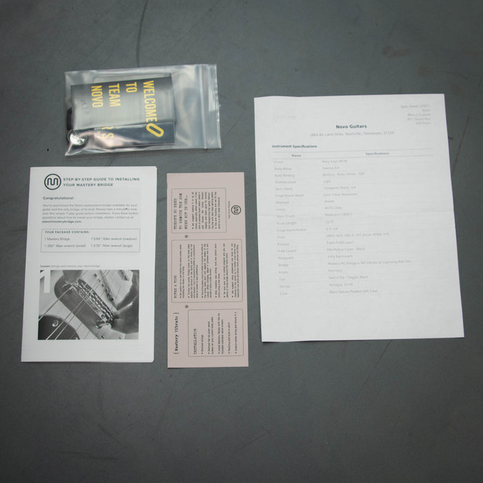 Novo Miris J Light Distress 8134 Electric Guitar - Mary Kaye White