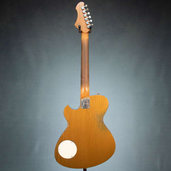 Novo Solus H2 Medium Distress Electric Guitar - Gold Top Gold