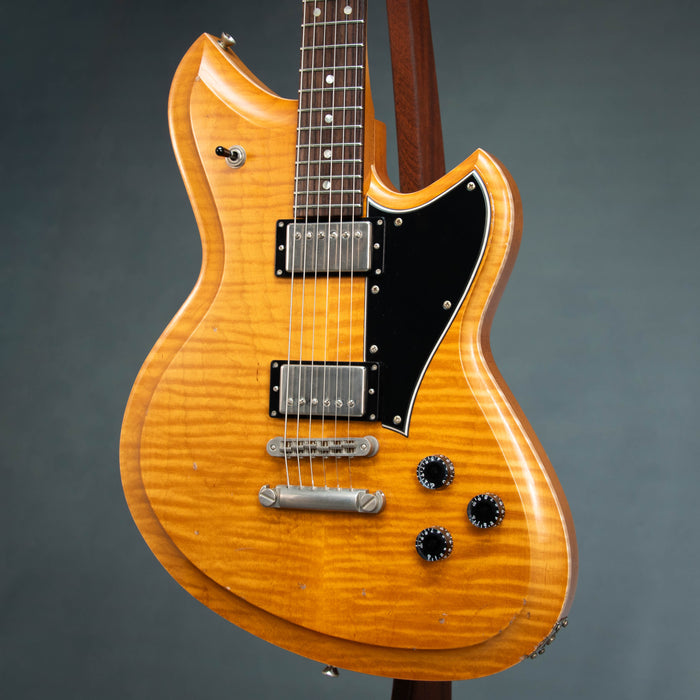 Novo Chambered Serus HH Light Distress Electric Guitar - Amber - Spec Sheet: 9067