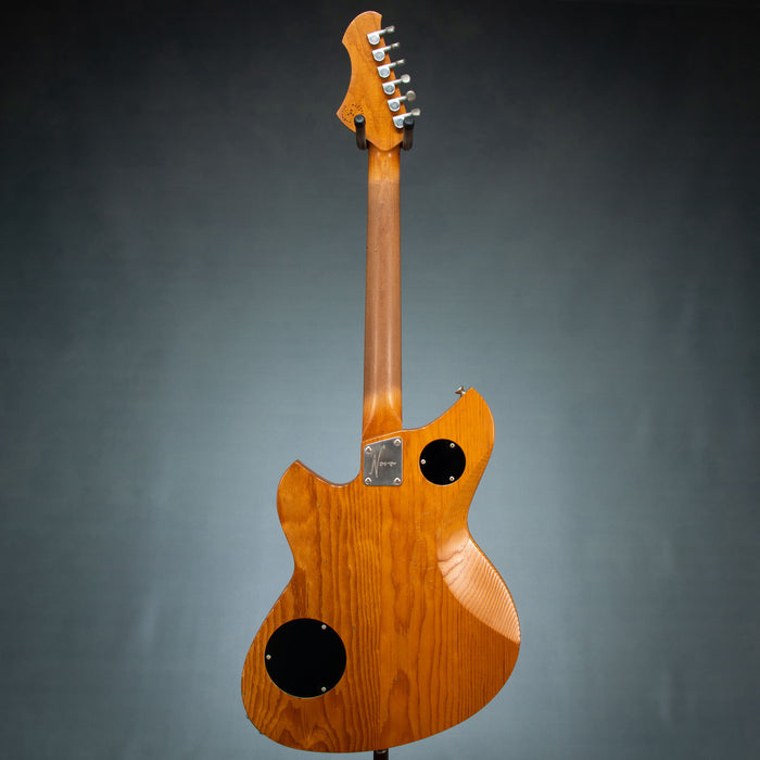 Novo Chambered Serus HH Light Distress Electric Guitar - Amber - Spec Sheet: 9067