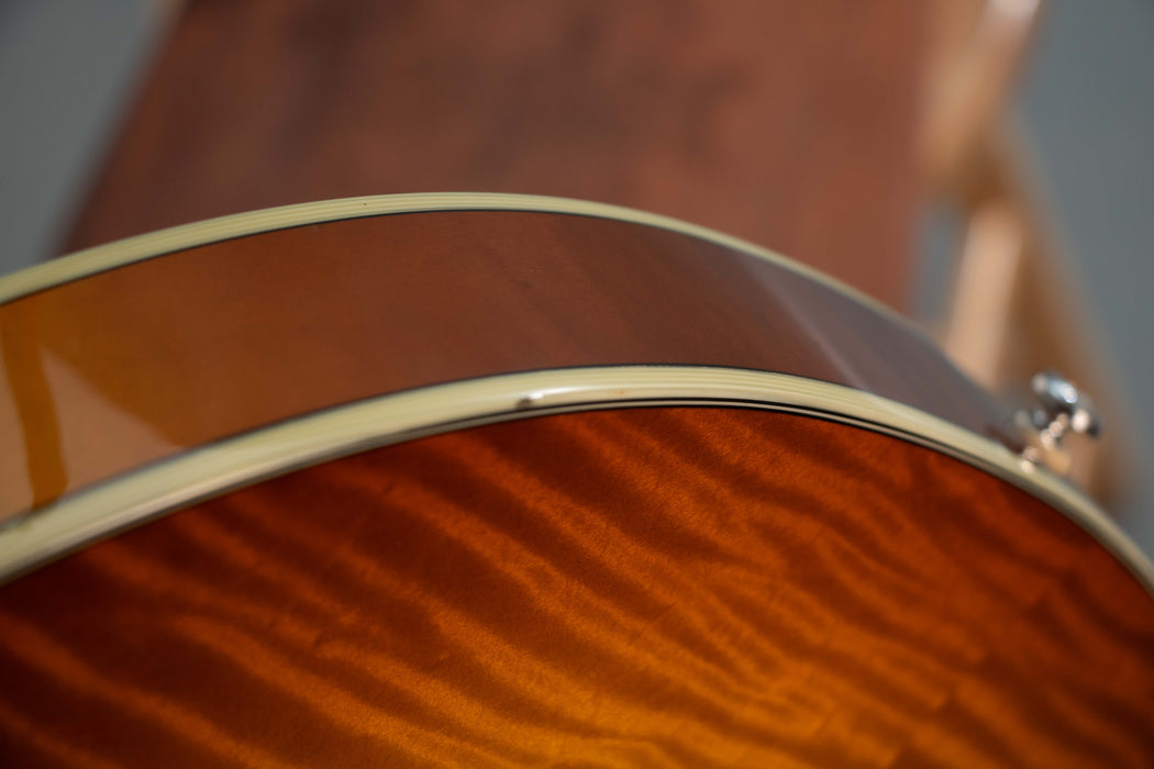 Eastman T486 Thinline Electric Guitar w/Case - Goldburst - Preowned